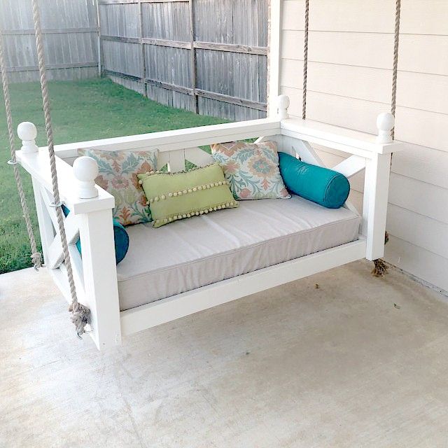 Outdoor Tufted Swing Cushion